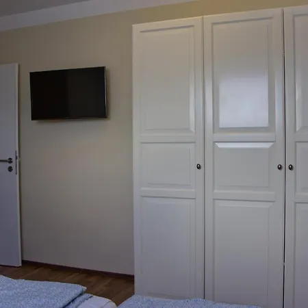 Inselblume 07 - Mit Hund An Der Reiterkoppel * Neue Tiefe Fehmarn